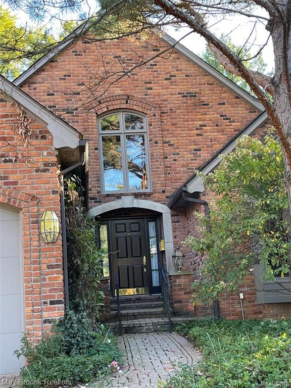 5554 Pine Brooke Court