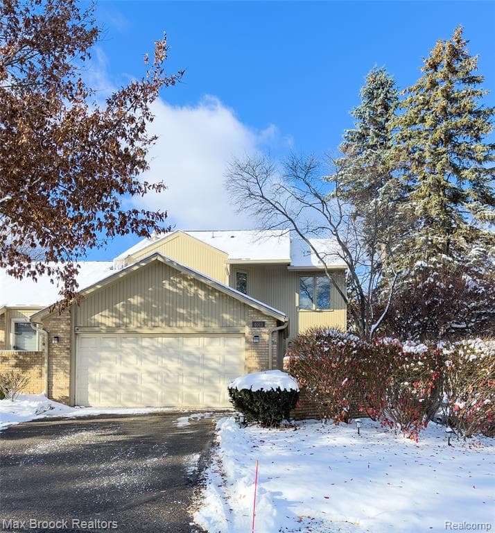 4013 Foxpointe Drive