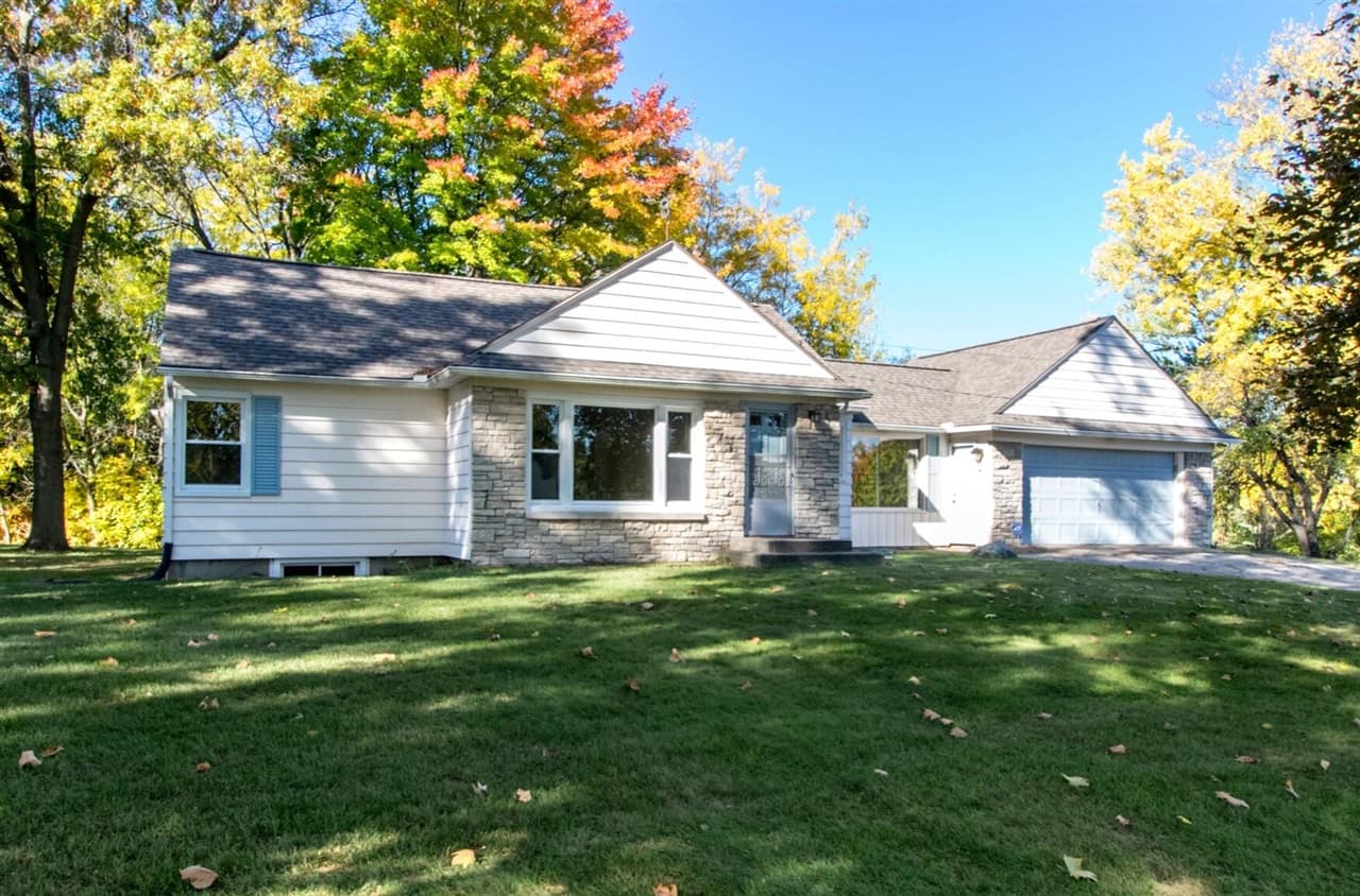 5715 Kalamazoo Avenue