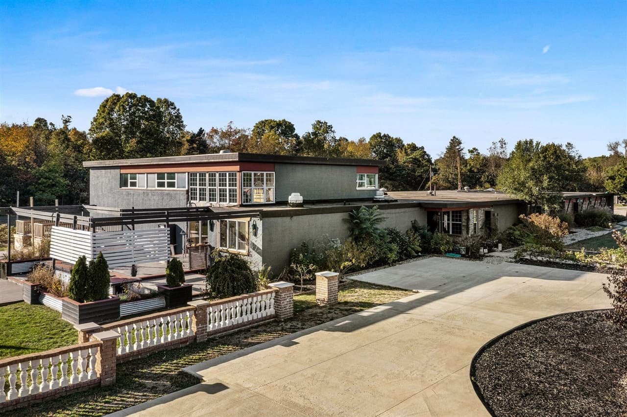 70700 Ironwood Drive