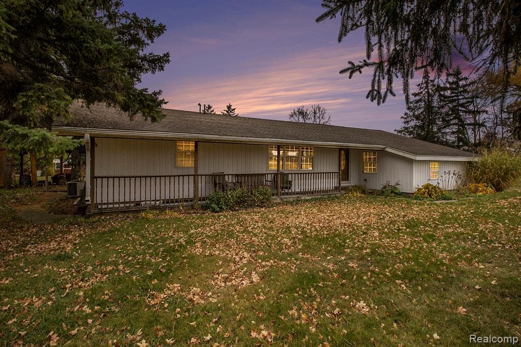 9761 Britton Highway