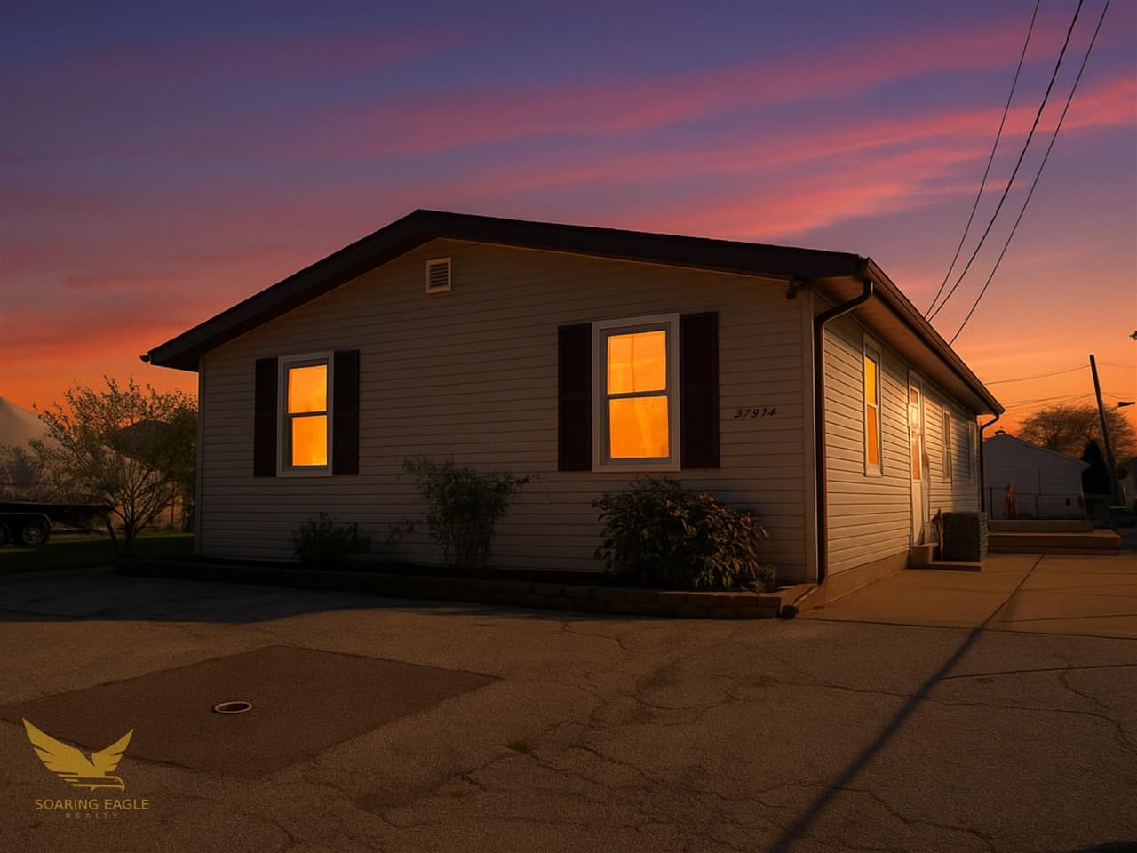 37844 Maplehill Street