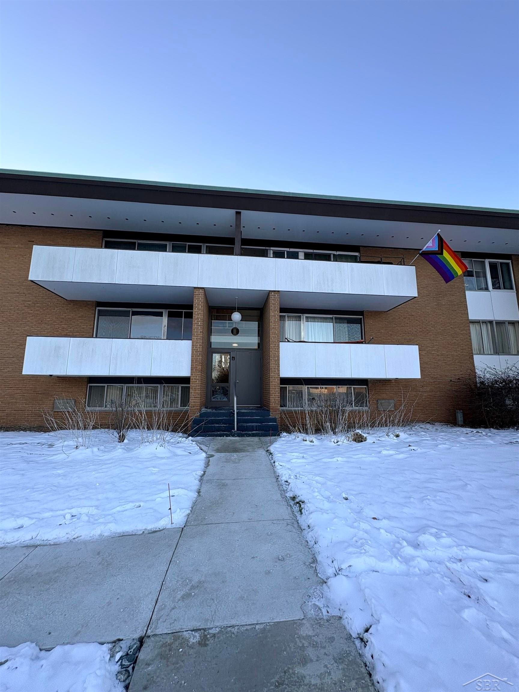 2101 Bayliss #15 Street #15