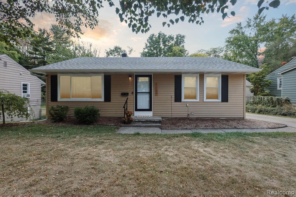 1159 Marigold Avenue