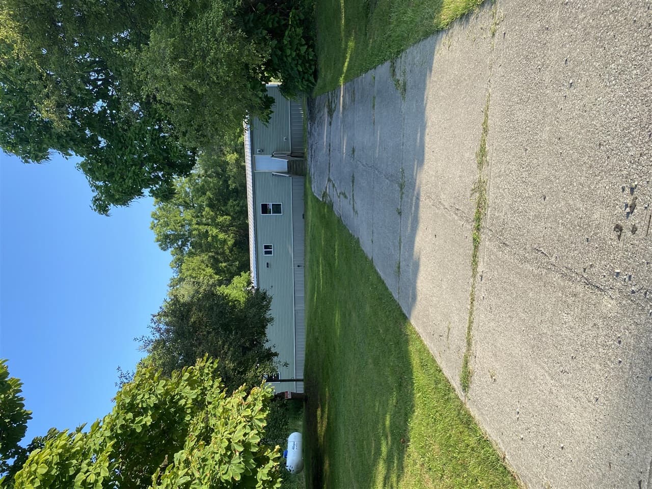 1979 W Riverside Drive