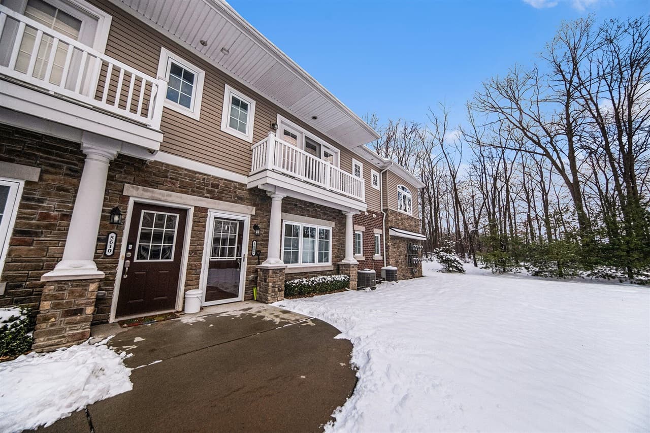 5610 Arbor Chase Drive