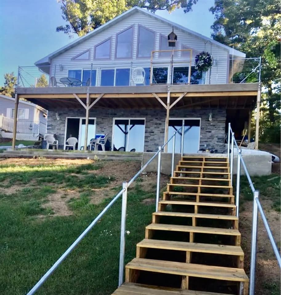 5686 Jefferson Avenue