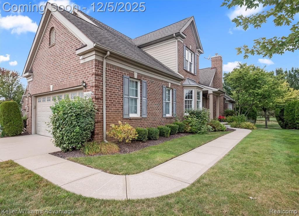 44604 Broadmoor Circle