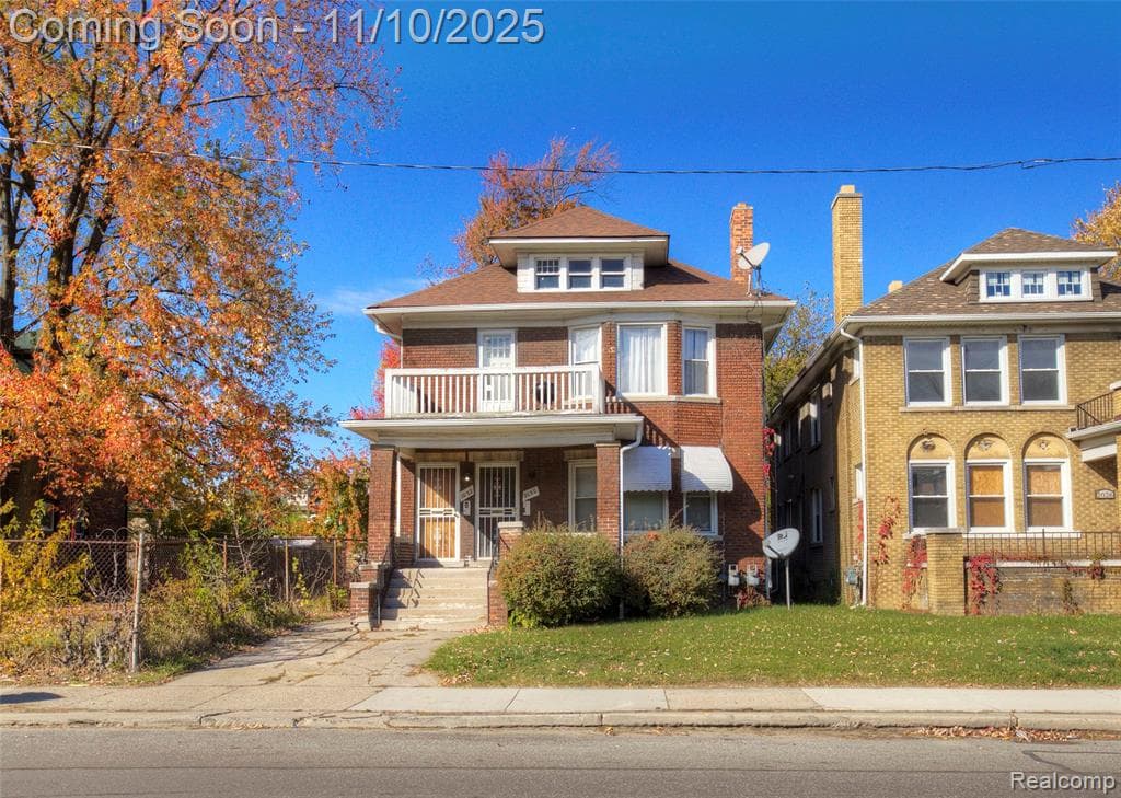 2030 Clairmount Street