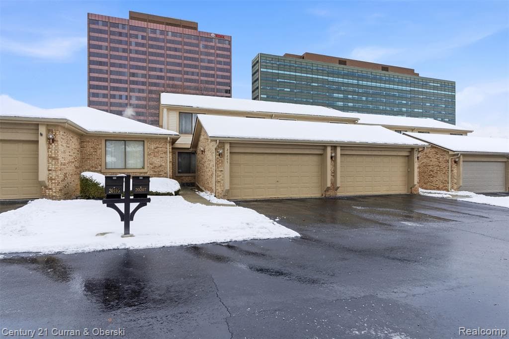 20207 Evergreen Meadows Road