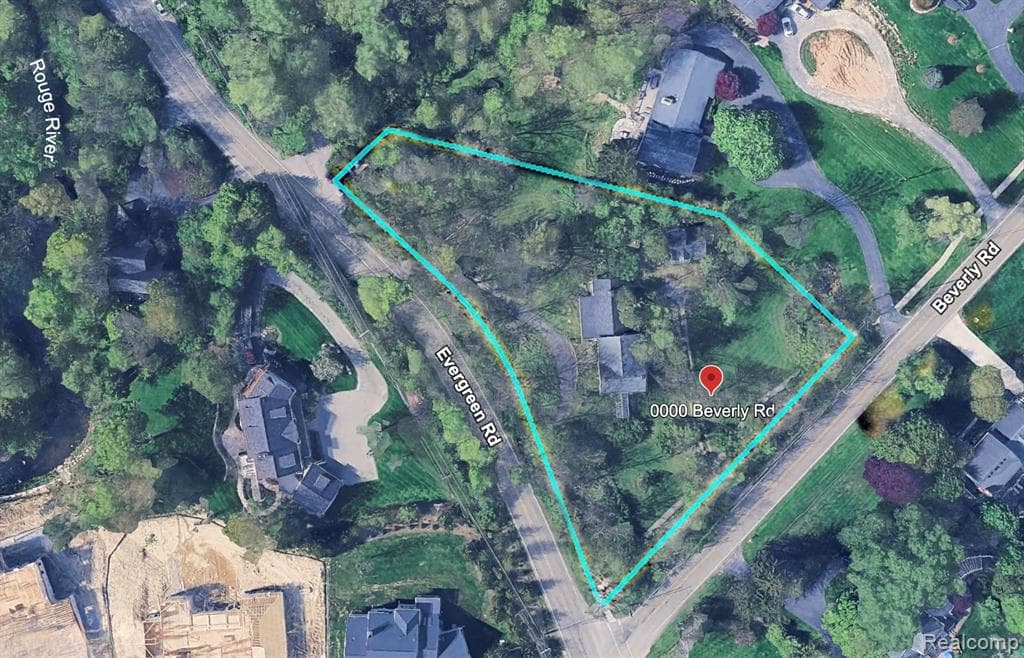 000 Beverly Road
