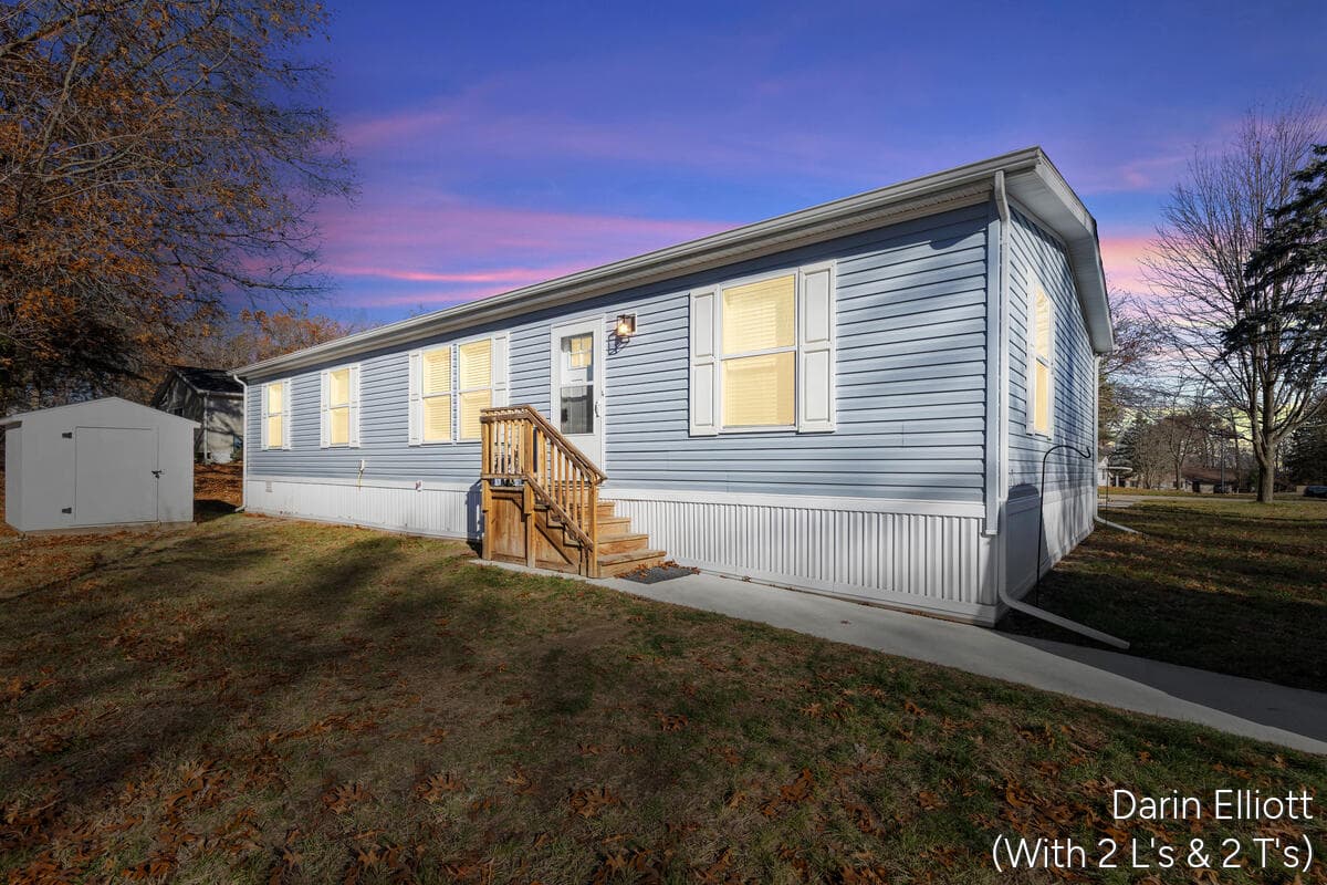 1133 Yeomans Street 47