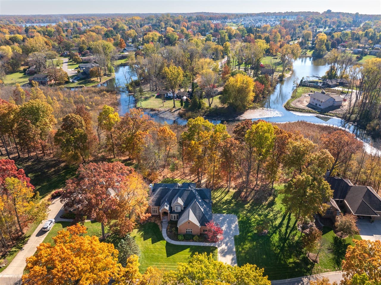 8761 River Run Drive