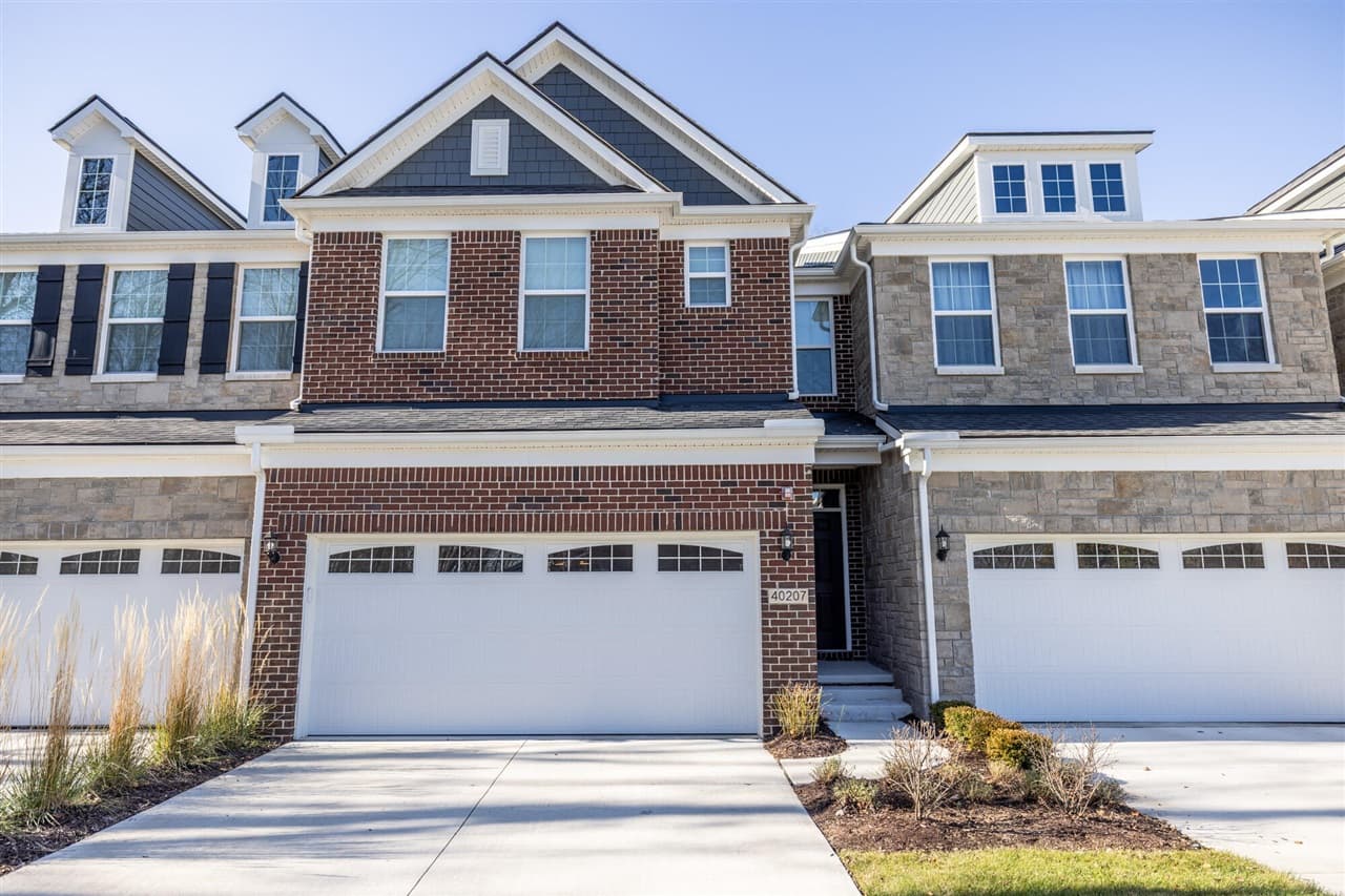 40207 Premier Drive 32