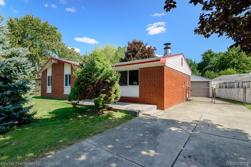 11137 Jackson Street