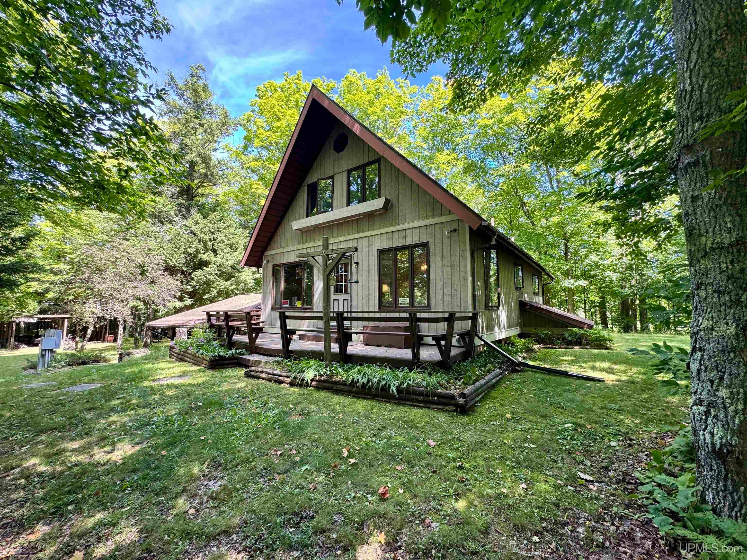 110 OLD US 141 Highway