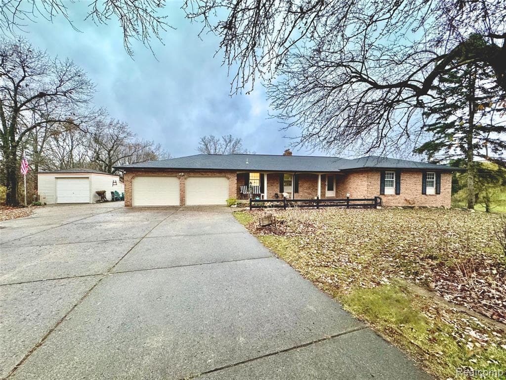 12189 DENTONVIEW Drive