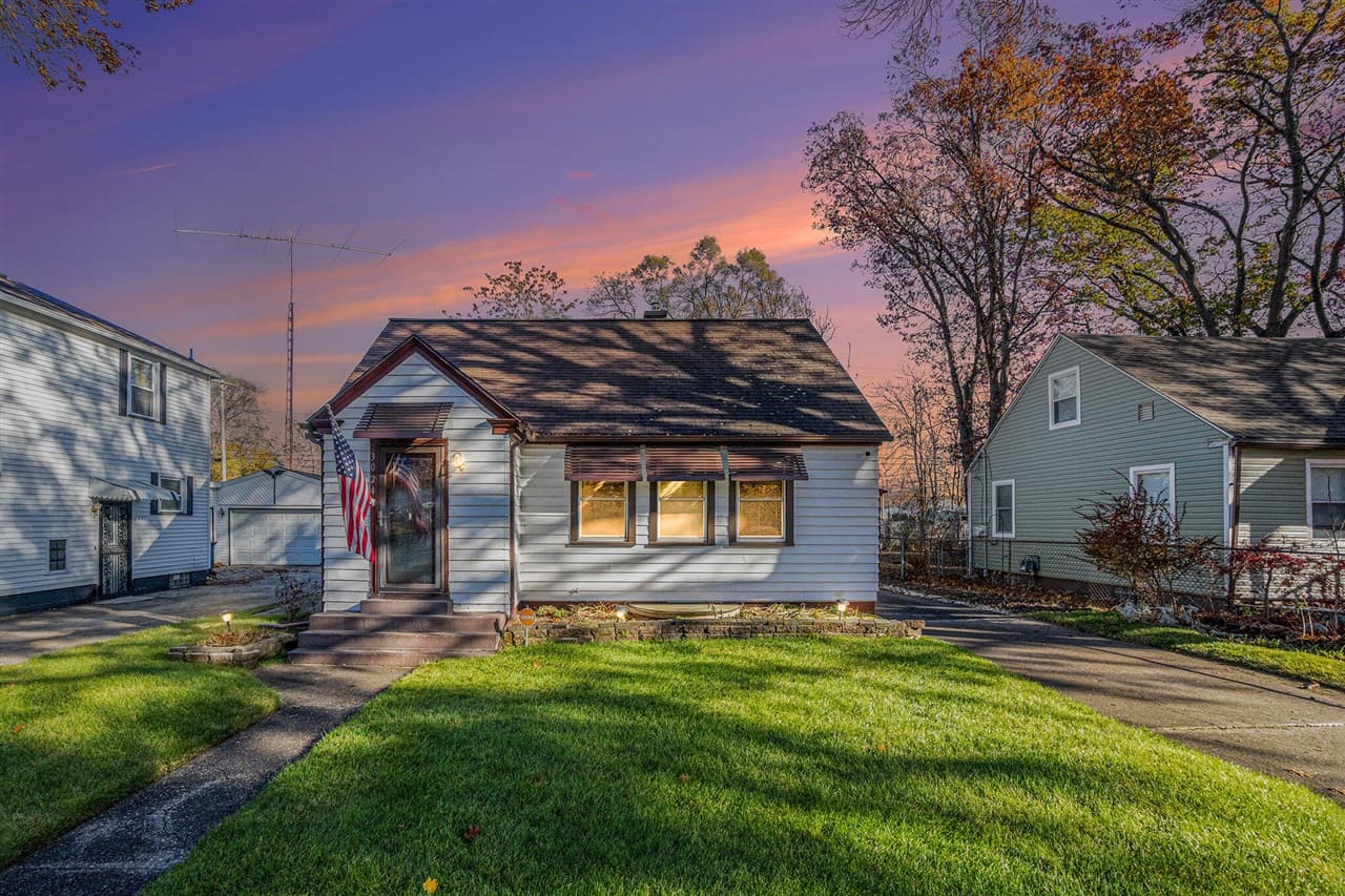 3024 Woodcliffe Drive