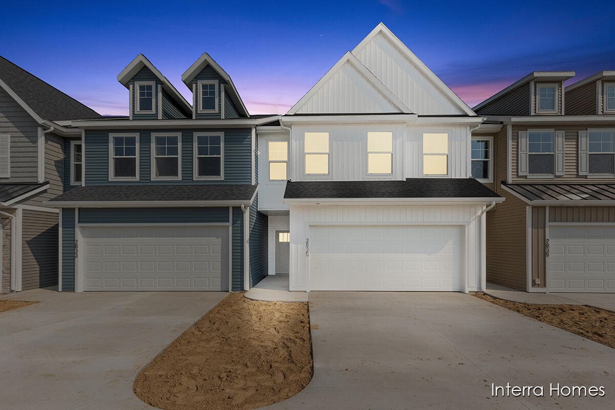 2835 W Highgate Street 30