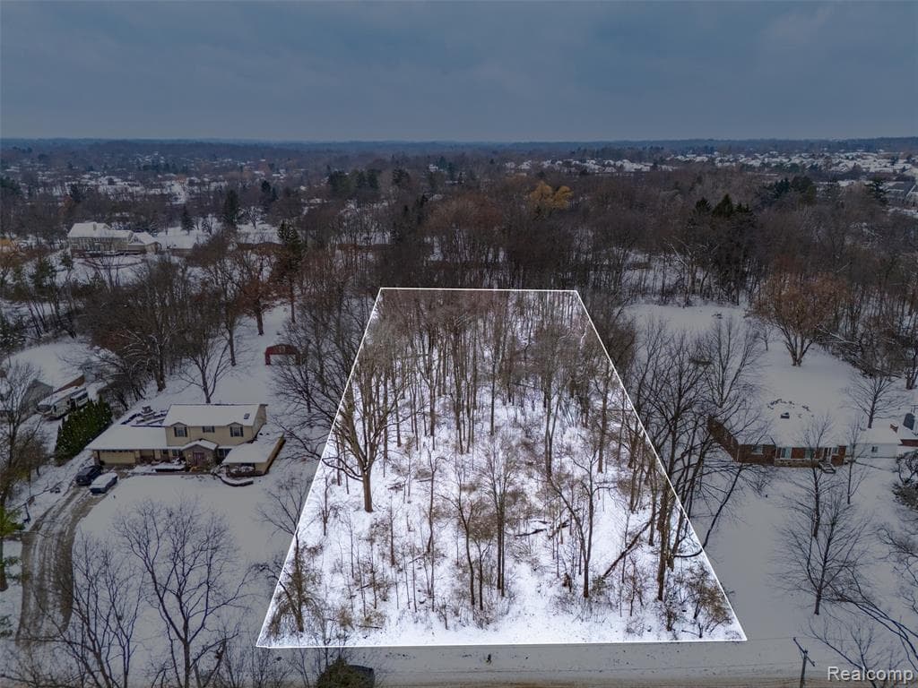 31061 Glenmuer Street