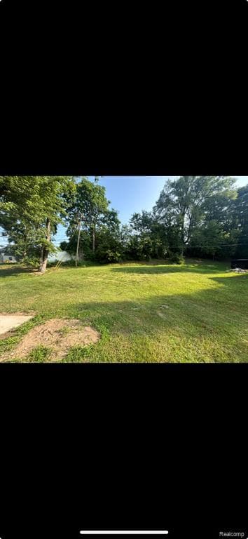 2087 E Walton Boulevard