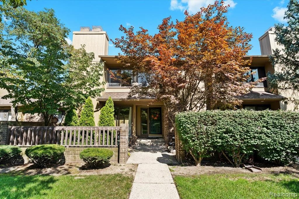 1737 S Hill Blvd Boulevard