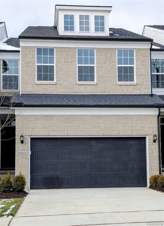 5562 E Spaniel Drive