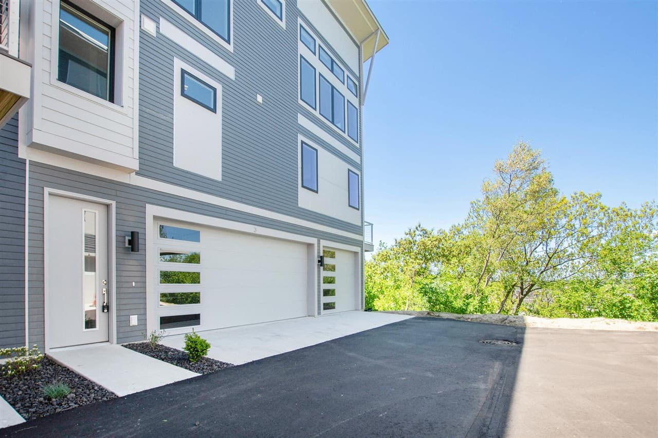 631 Fairview Avenue 3