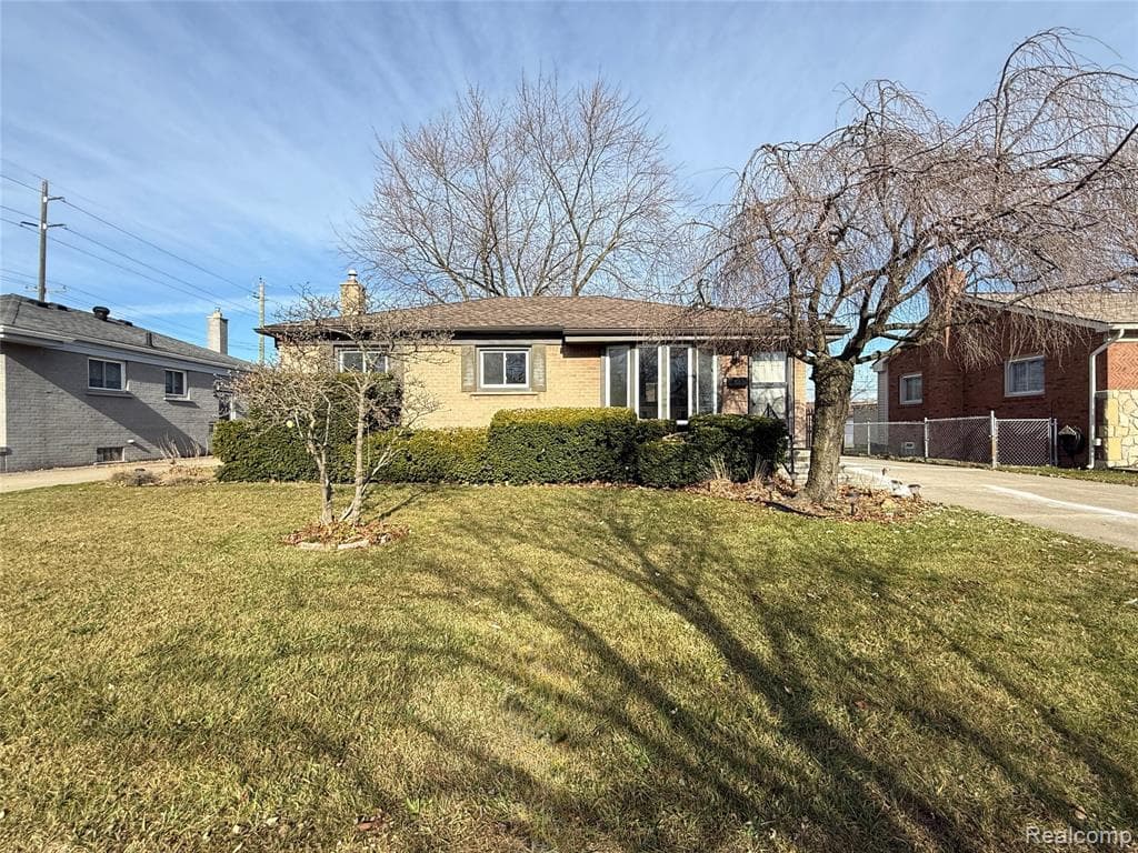 32742 Avondale Street