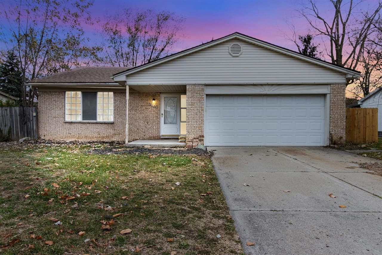 1735 Crestline Drive