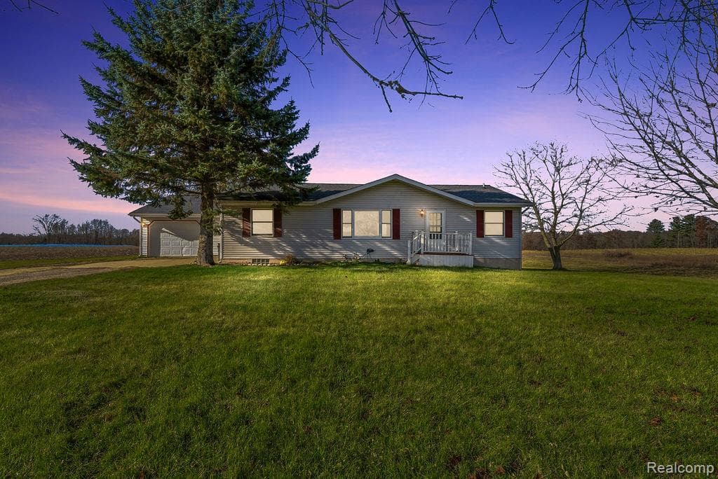 4830 Hurds Corner Road