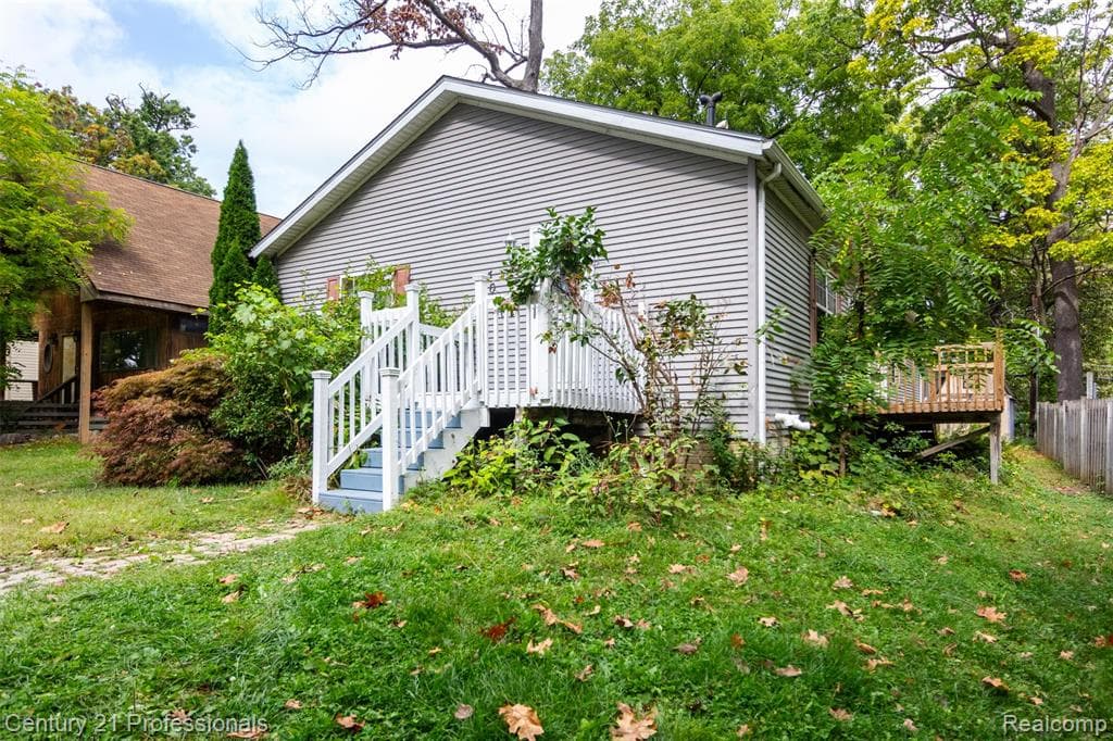 4080 Cass Elizabeth Road