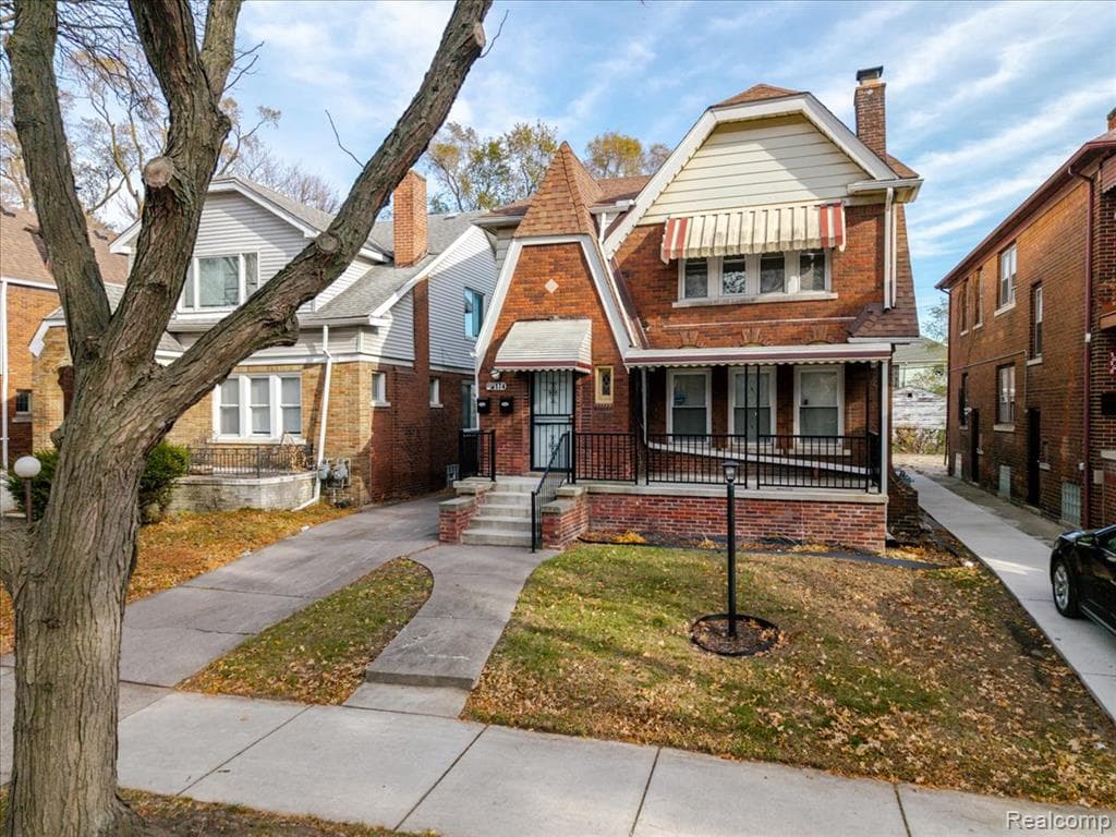 16174 Princeton Street