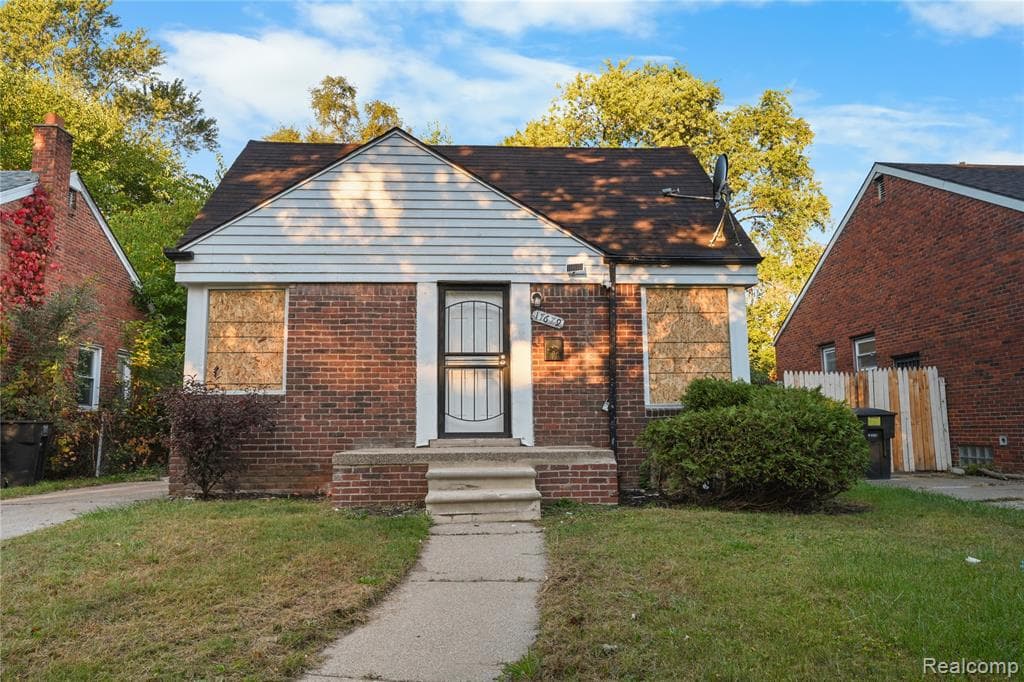 17679 Woodbine Street