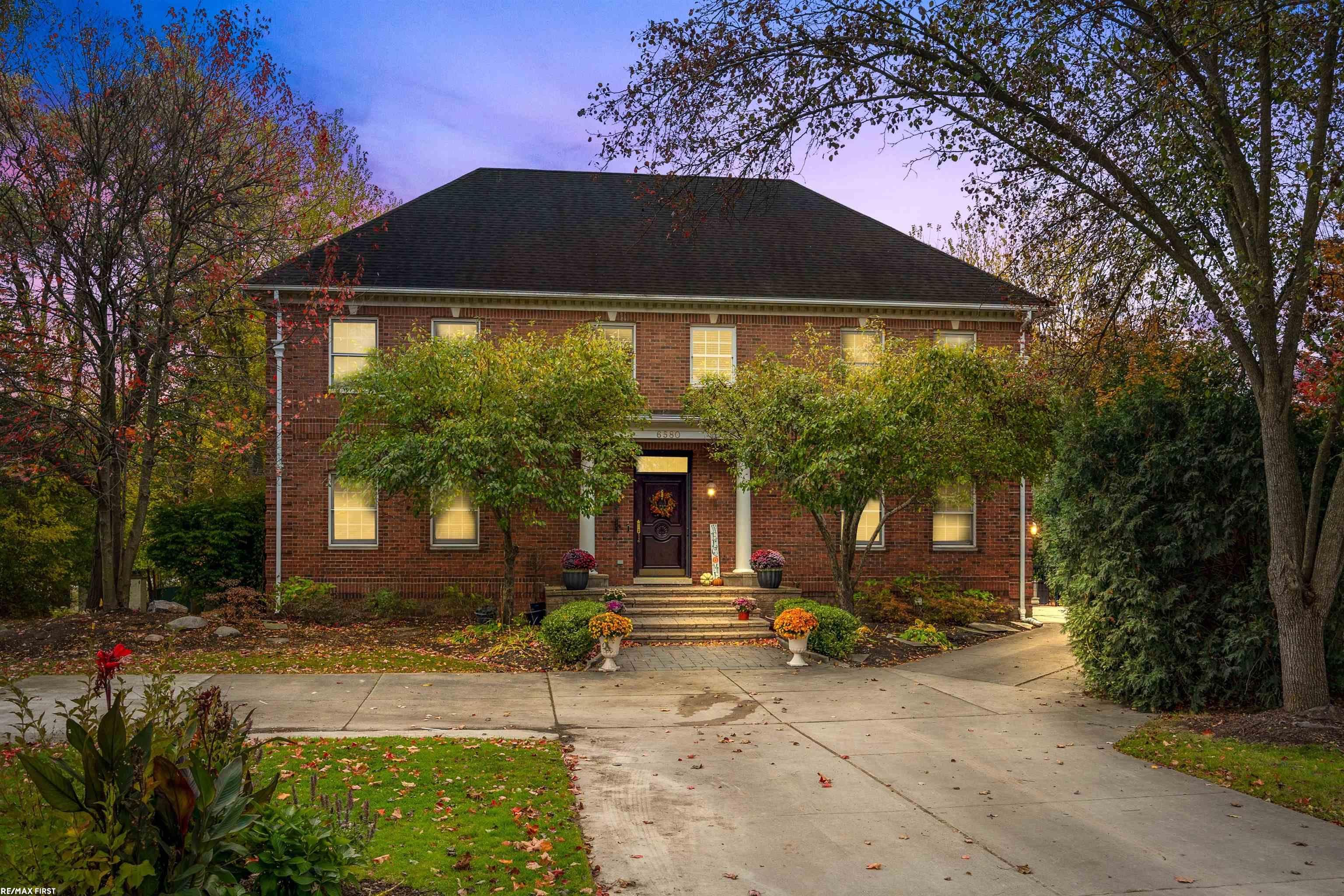 6580 Red Maple Lane