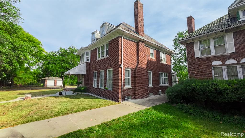 2685 Oakman Boulevard