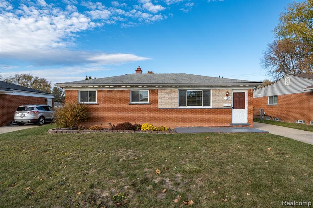 13443 Masonic Boulevard