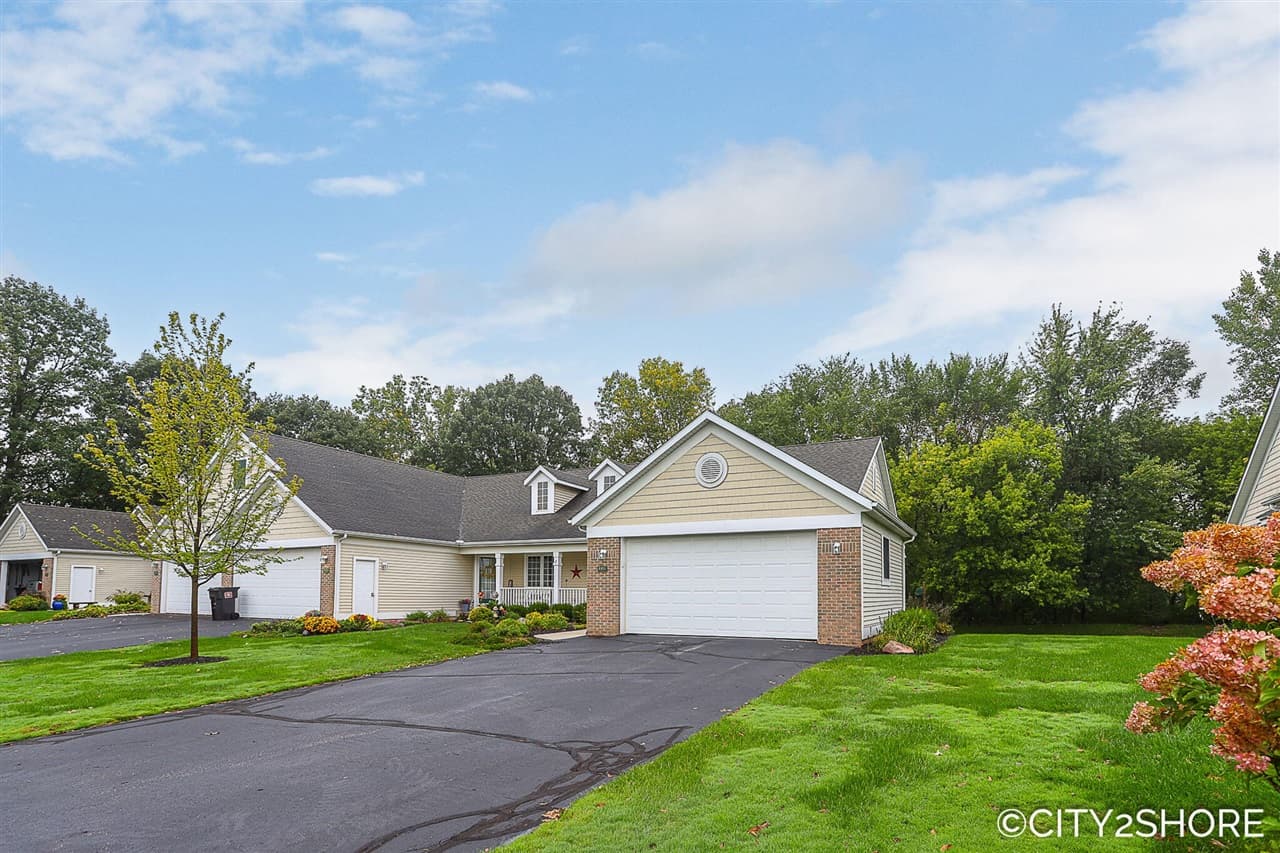 8951 N Clearwater Drive