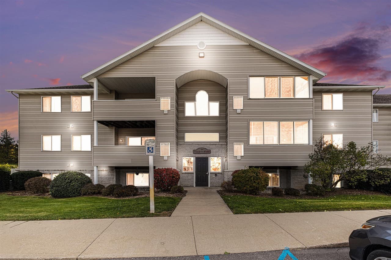 8564 N Jasonville Court