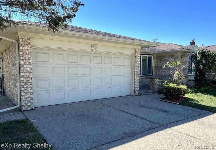 13770 White Cap Drive