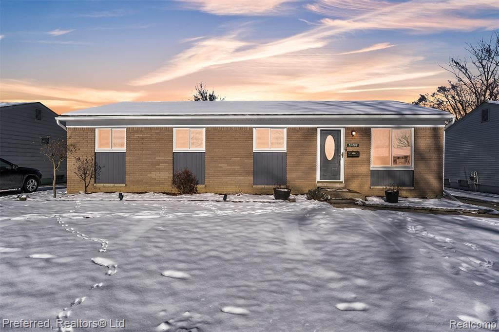 39288 Nottingham Street