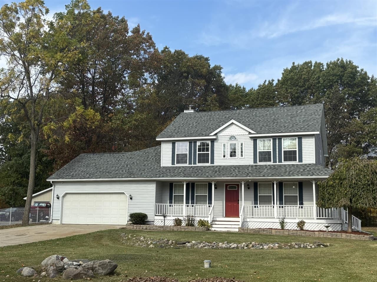 8410 Pineview Lake Drive